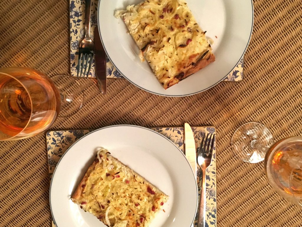 Zwiebelkuchen mit Federweißer